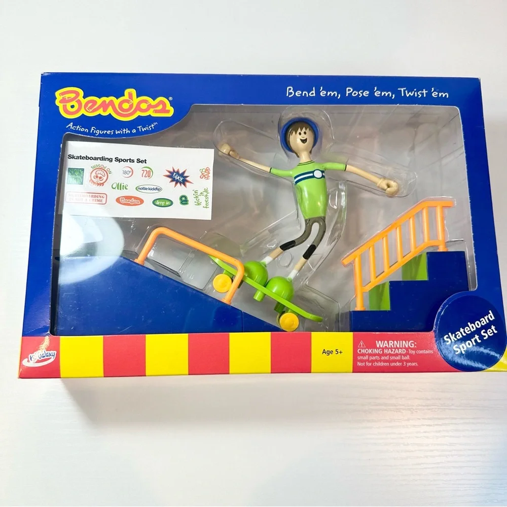 Bendos Kid Galaxy Set Skateboards Sport Set 2001 Y2K Collectible Figures